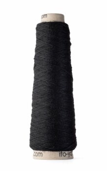 640